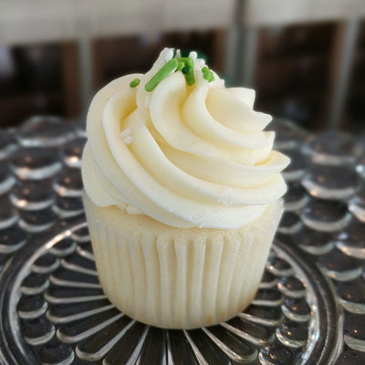 Vanilla Cupcake with Vanilla Buttercream